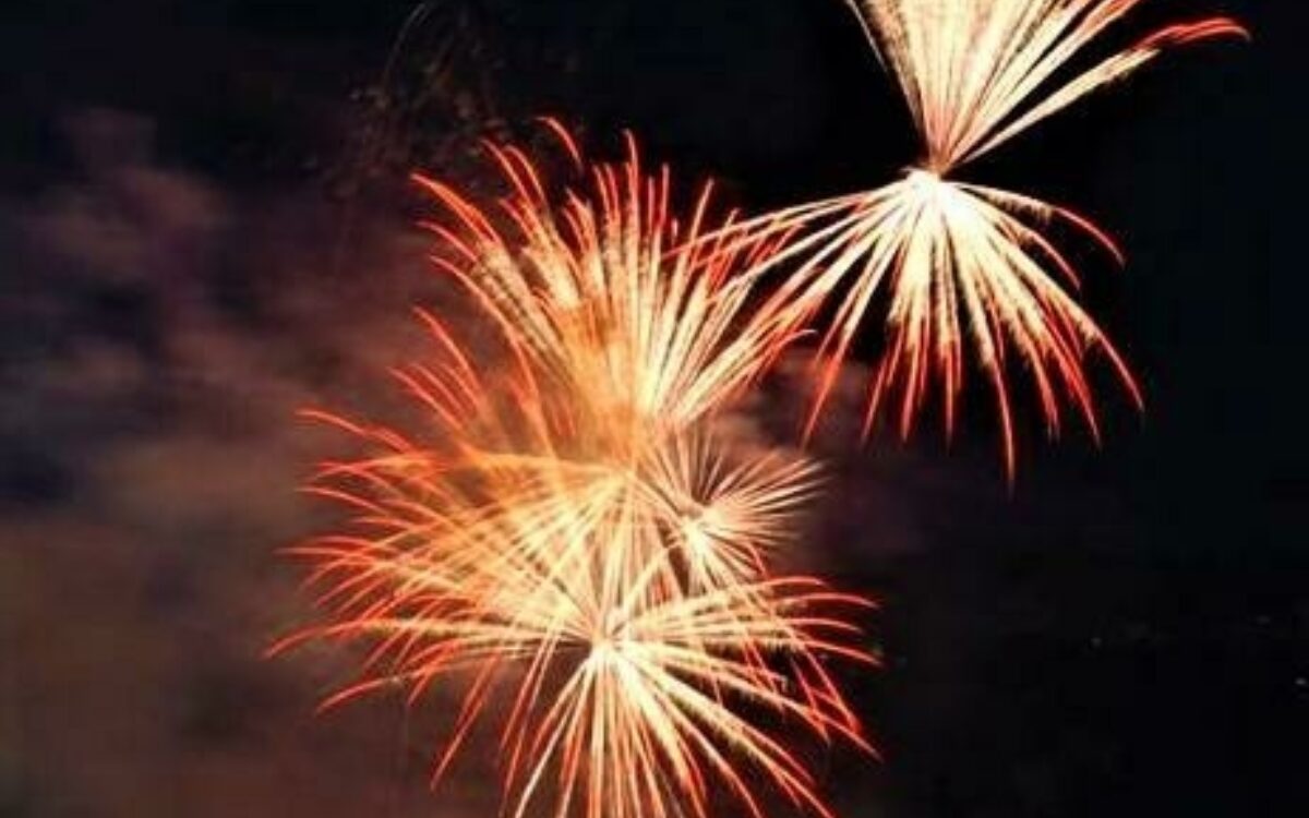 1609573529feuerwerk 4 fh 2018 1609573529feuerwerk 4 fh 2018
